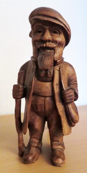 Nussknacker Wanderer, Holz geschnitzt